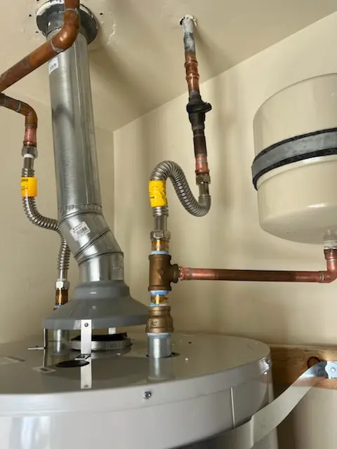 Water heater installation and plumbing repair in Dodgingtown